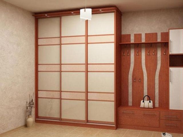 фотография шкафа купе для прихожей